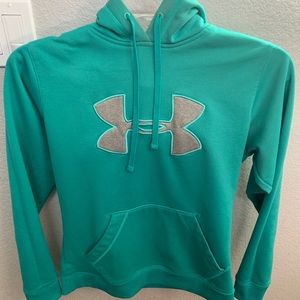 Under Armour sweatshirt